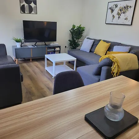 The Grove- 3 Bed Detatched House Wolverhampton- Families And Contractors- Near Town Centre And Molineux Stadium Esterno foto